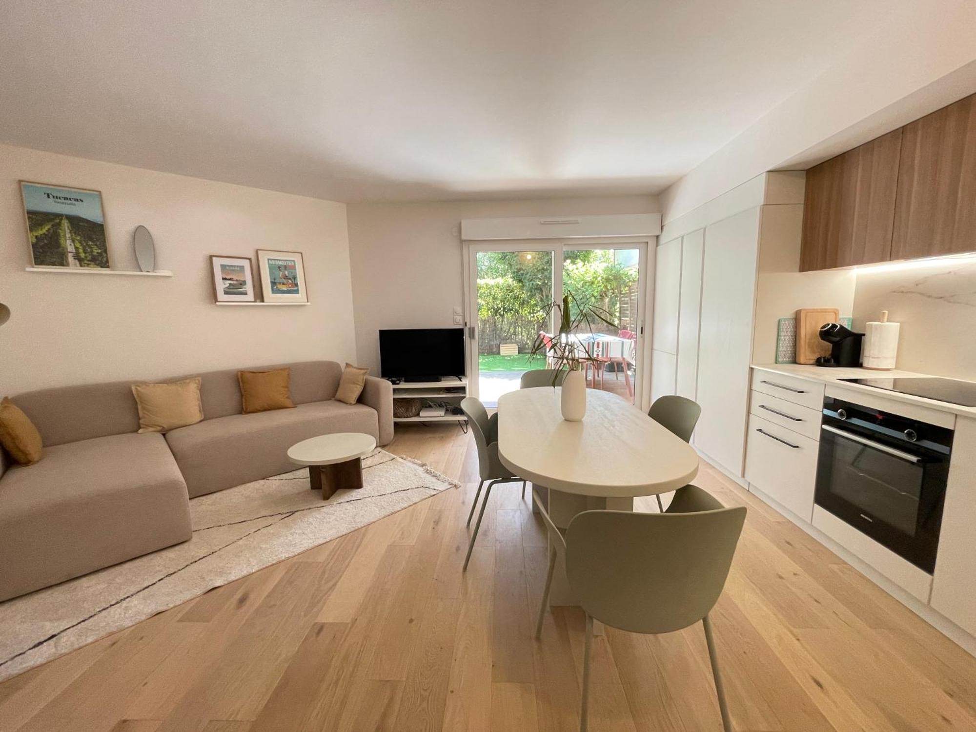Splendide Appartement De Charme Avec Patio, Parking Et Plage A 3 Minutes Биарриц Экстерьер фото
